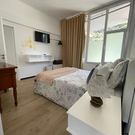 Feeling Like Apartment *
